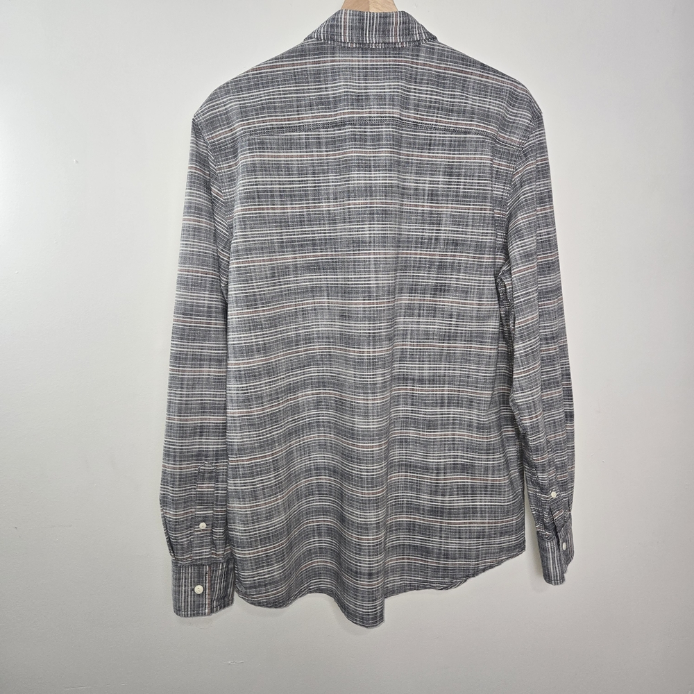 American Rag Men's Gray and White Plaid Button-Down Shirt - Picture 4 of 10